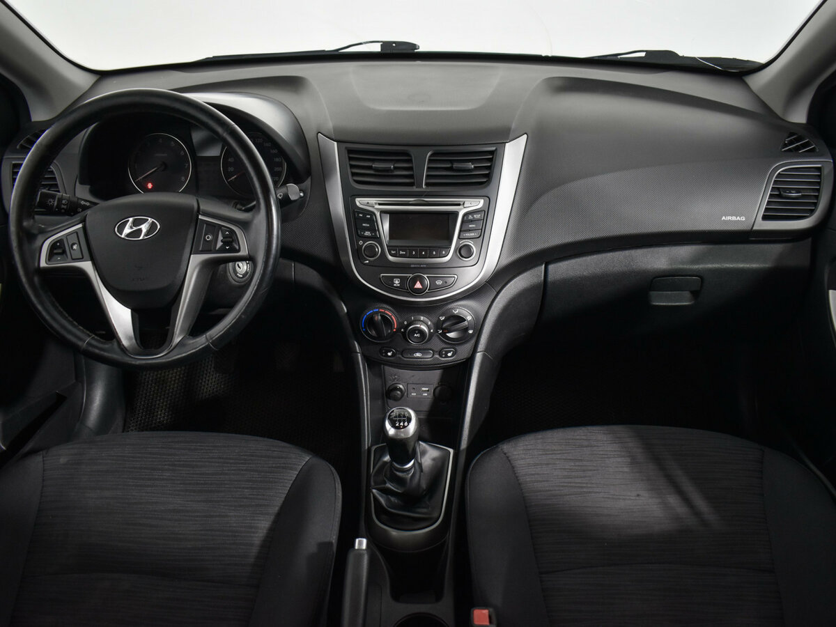 Hyundai Solaris 2016 года с пробегом. Фото: #12