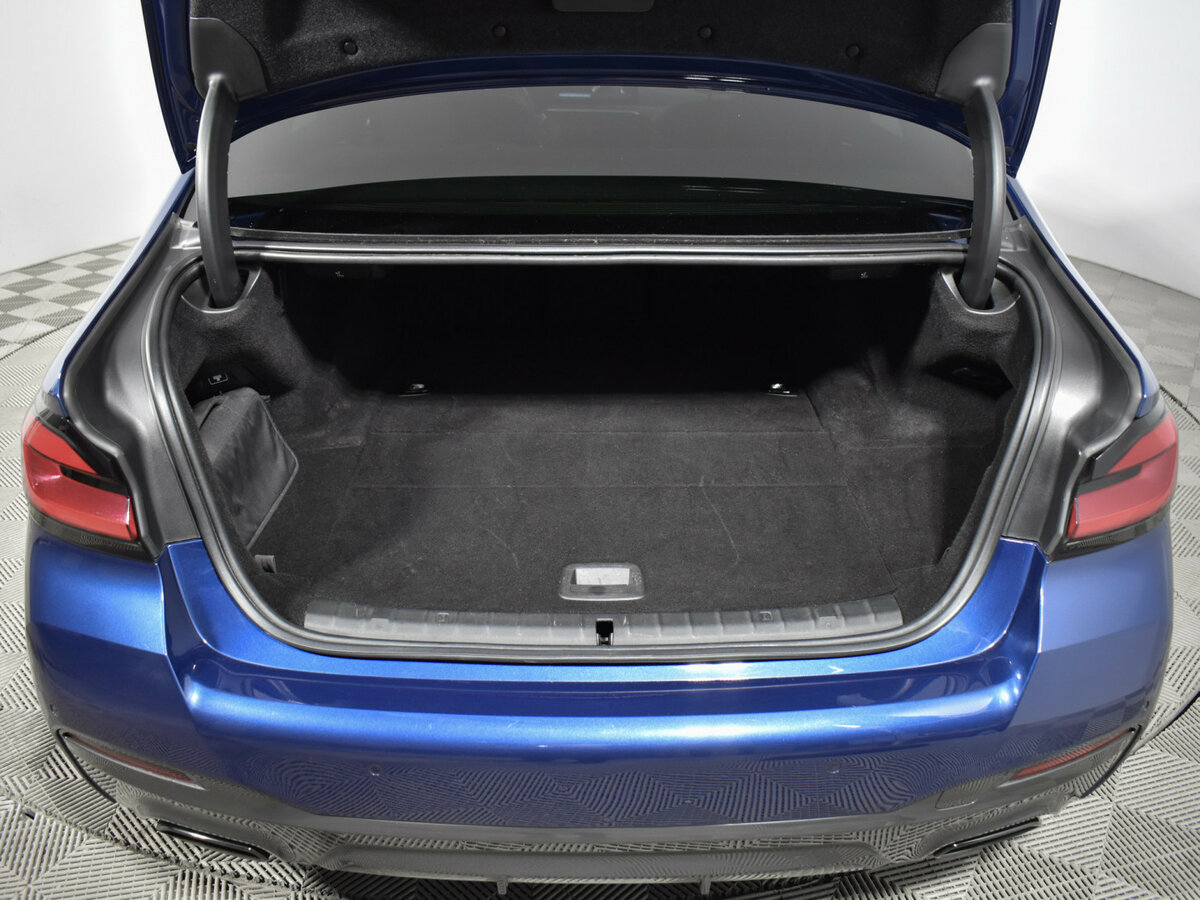 BMW 5 серии 2020 года с пробегом. Фото: #18