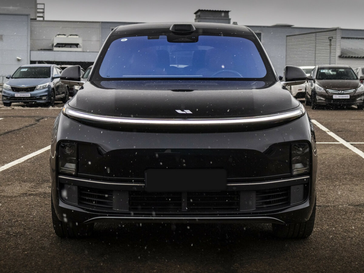 Li Auto (Lixiang) L9 2023 года с пробегом. Фото: #1