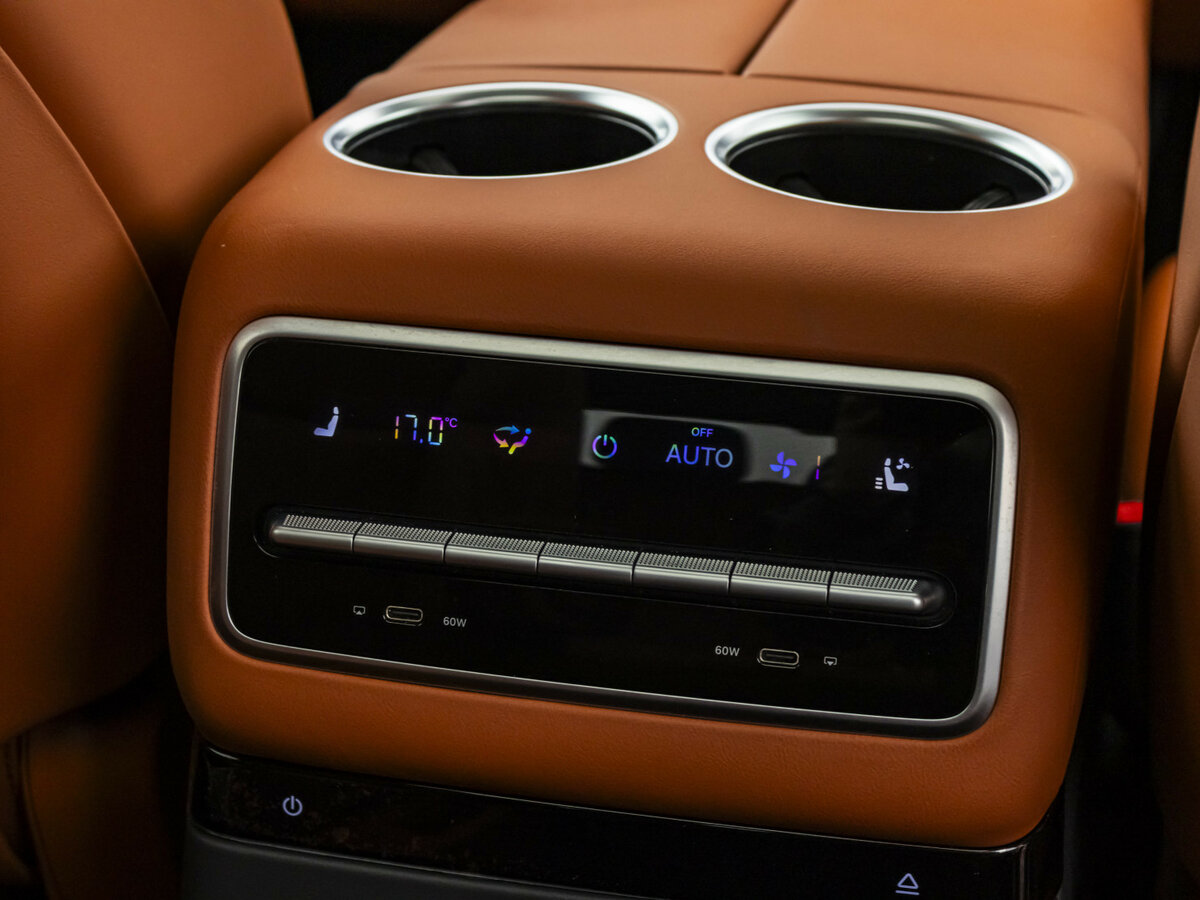 Li Auto (Lixiang) L9 2023 года с пробегом. Фото: #19