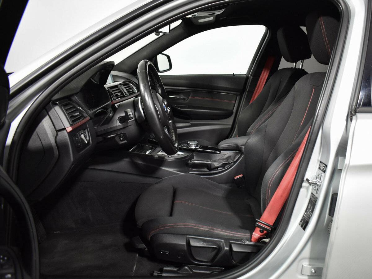 Б/У БМВ 3 серии 2012 года. Фото: #9