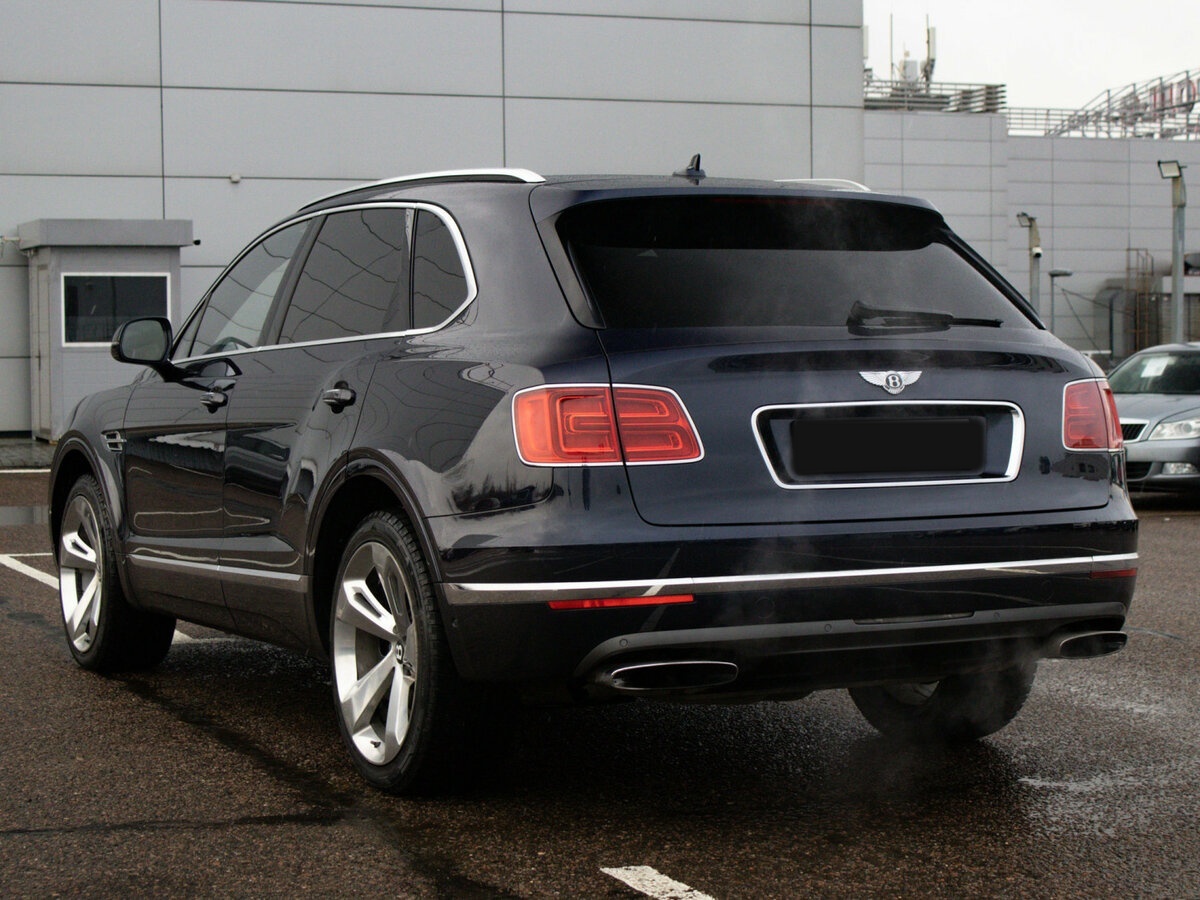 Б/У Бэнтли Бентайга 2016 года. Фото: #6