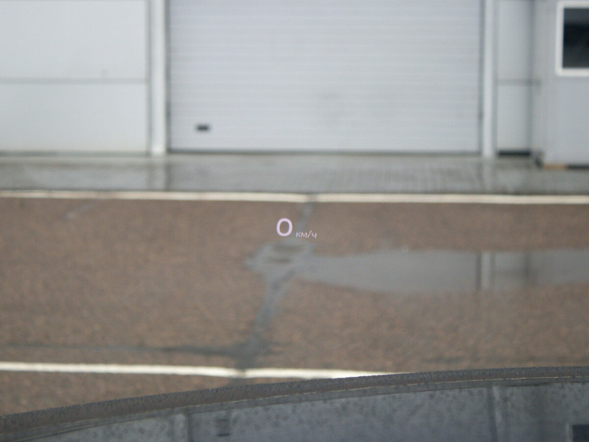 Б/У Бэнтли Бентайга 2016 года. Фото: #24