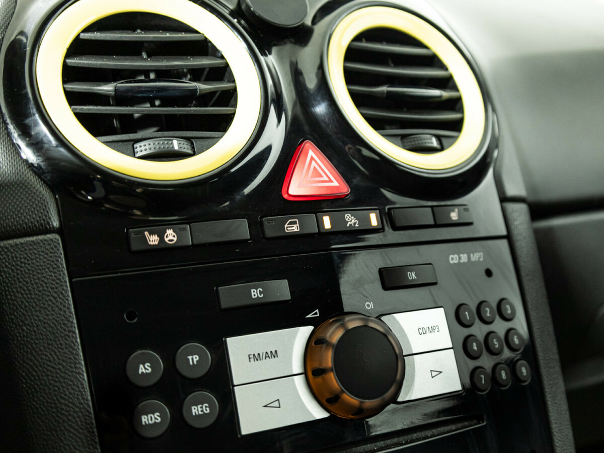 Opel Corsa 2011 года с пробегом. Фото: #13