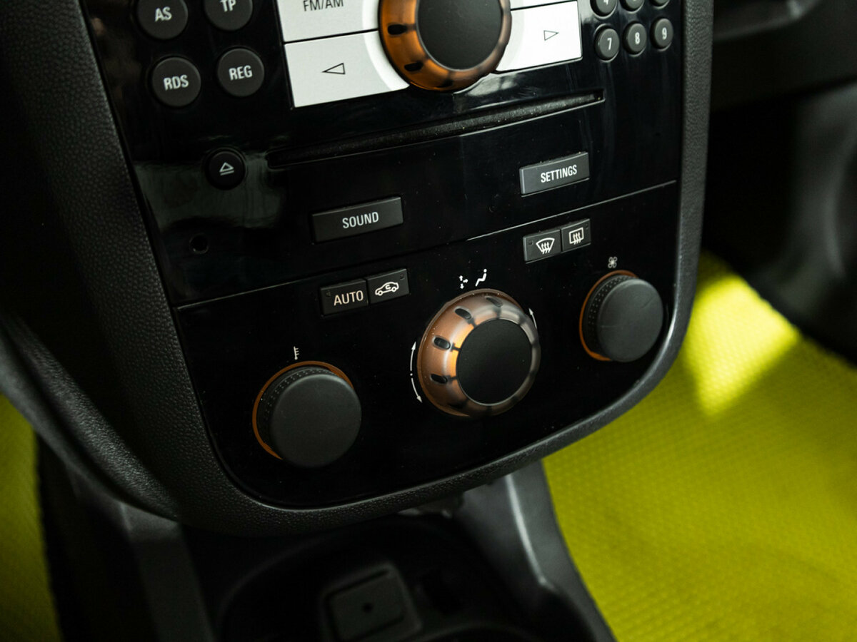 Opel Corsa 2011 года с пробегом. Фото: #14