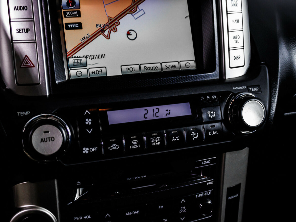 Б/У Тойота Лэнд Крузер Прадо 2010 года. Фото: #15