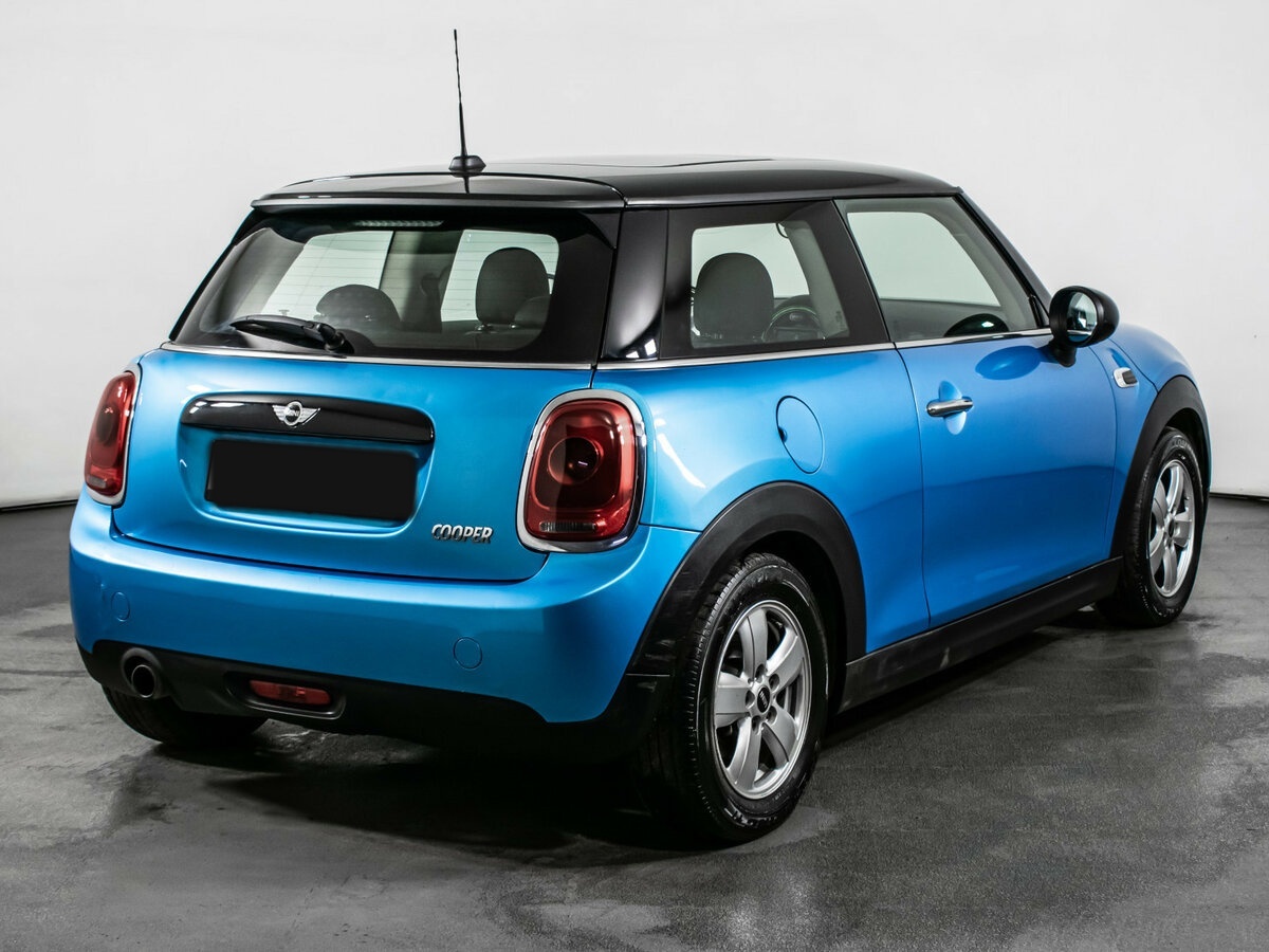 Mini Hatch 2017 года с пробегом. Фото: #4