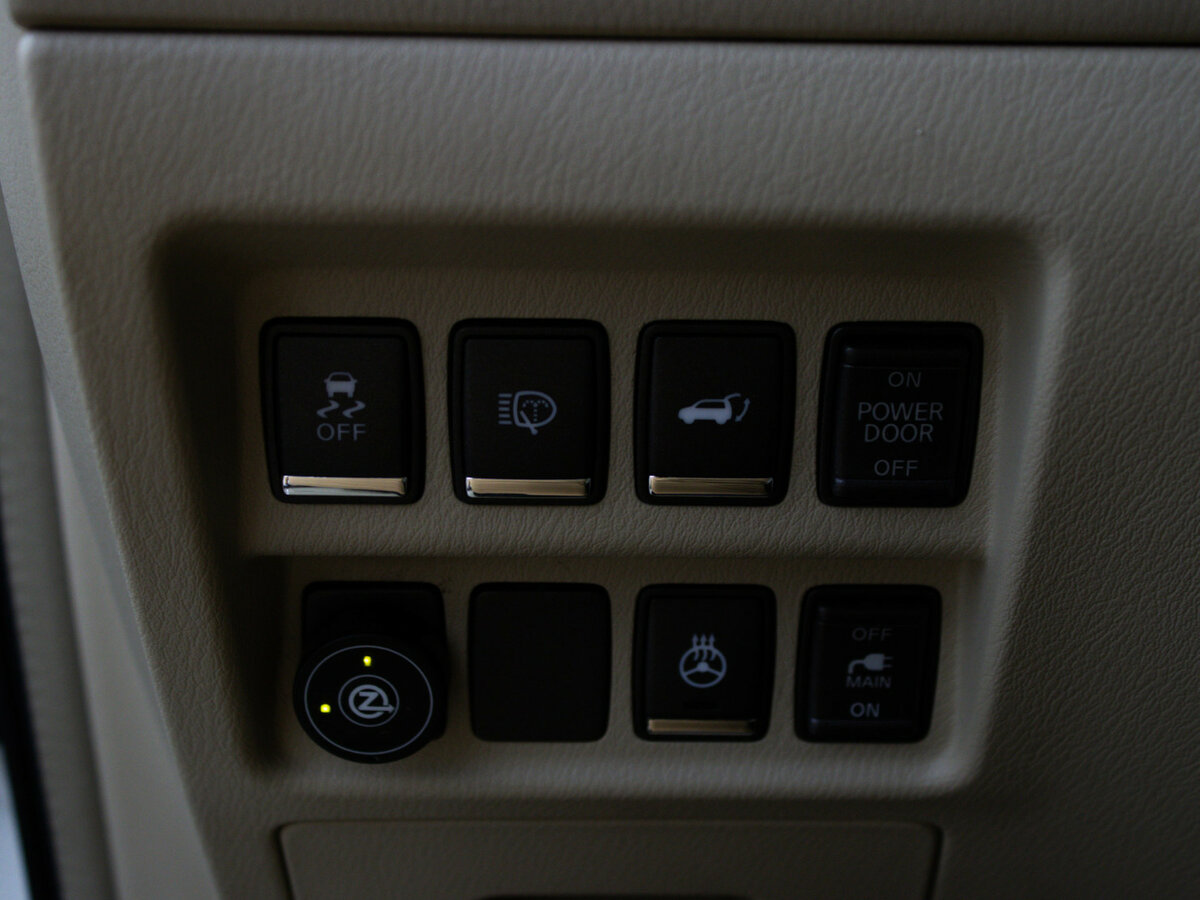 Infiniti JX 2013 года с пробегом. Фото: #17