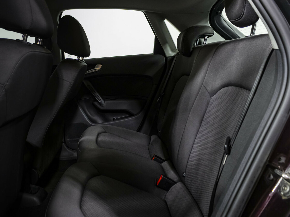 Б/У Ауди А1 2015 года. Фото: #12