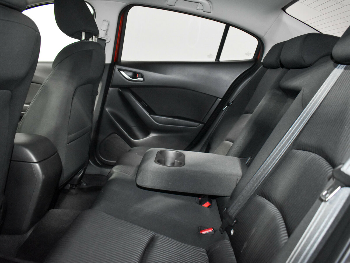 Б/У Мазда 3 2013 года. Фото: #10