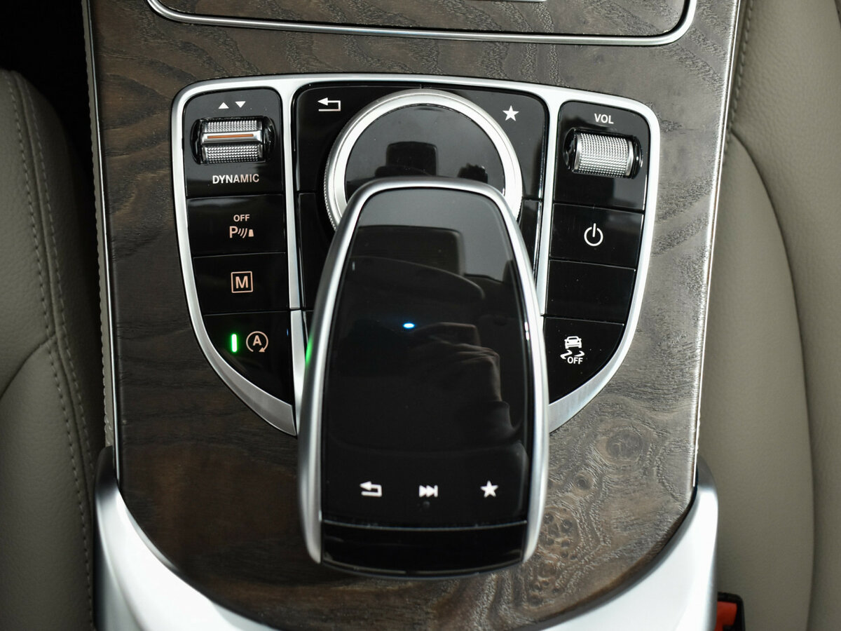 Mercedes-Benz GLC Coupe 2018 года с пробегом. Фото: #17