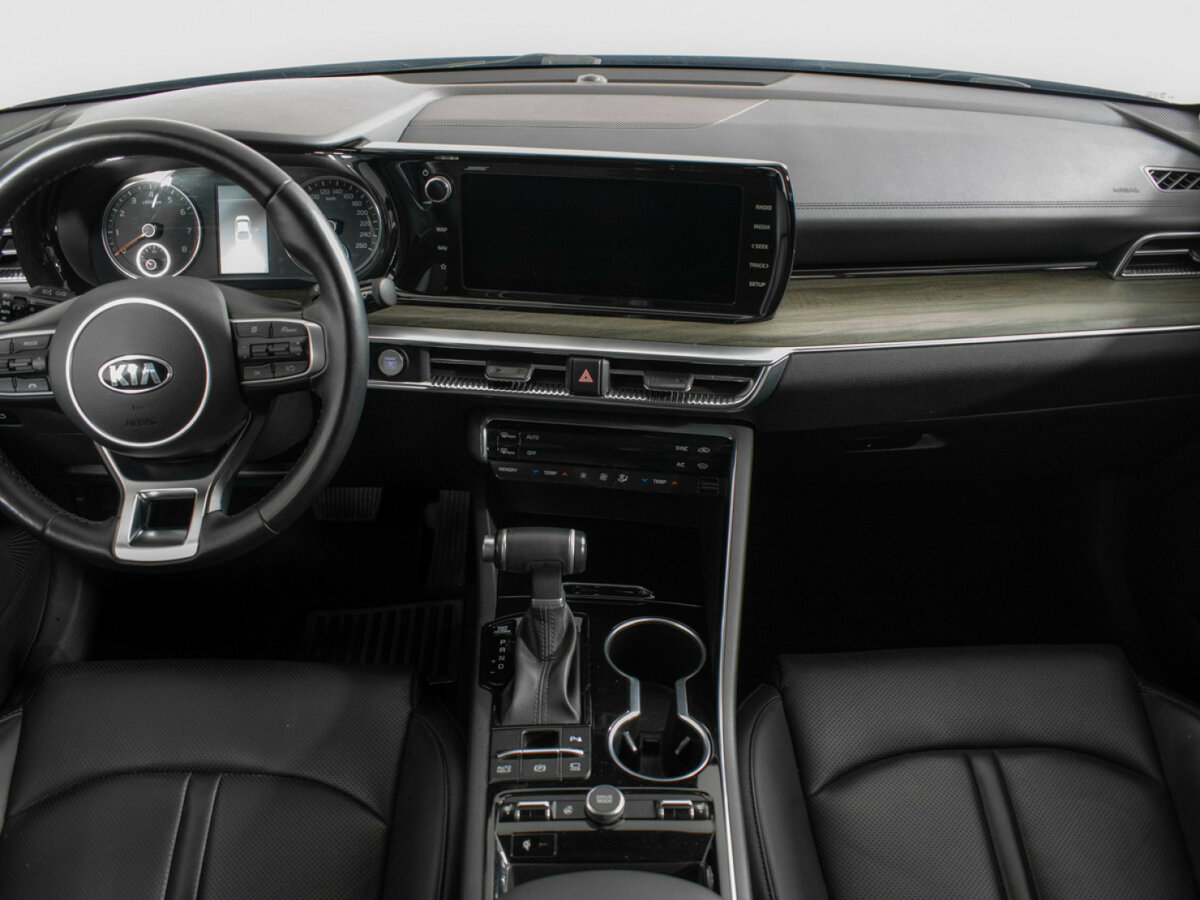 Kia K5 2021 года с пробегом. Фото: #8