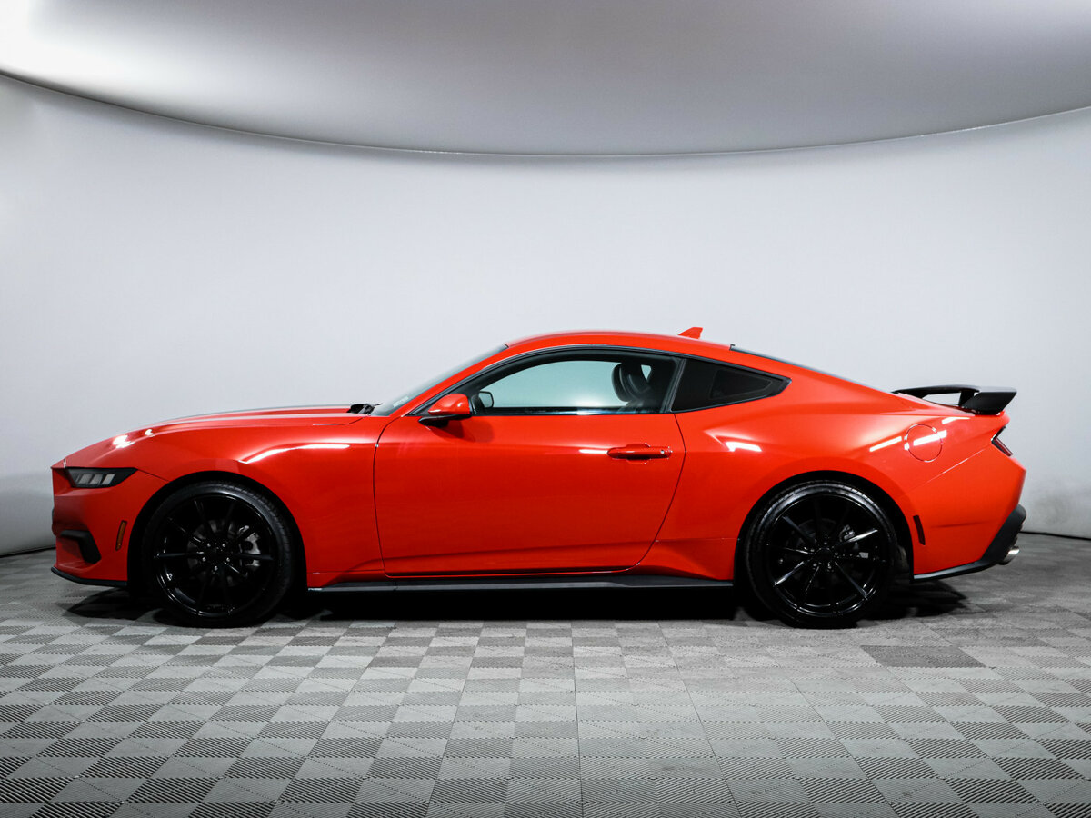 Ford Mustang 2024 года с пробегом. Фото: #7