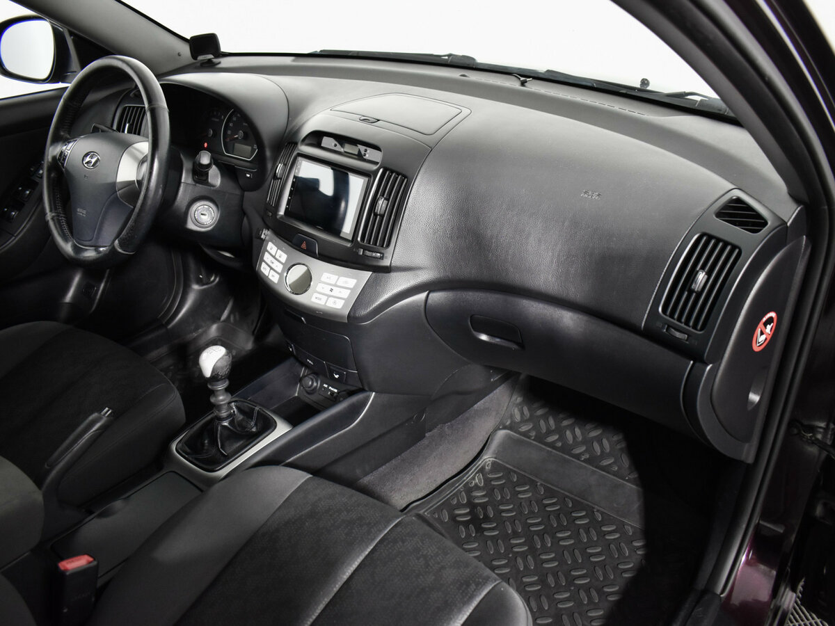 Б/У Хендай Елантра 2011 года. Фото: #11