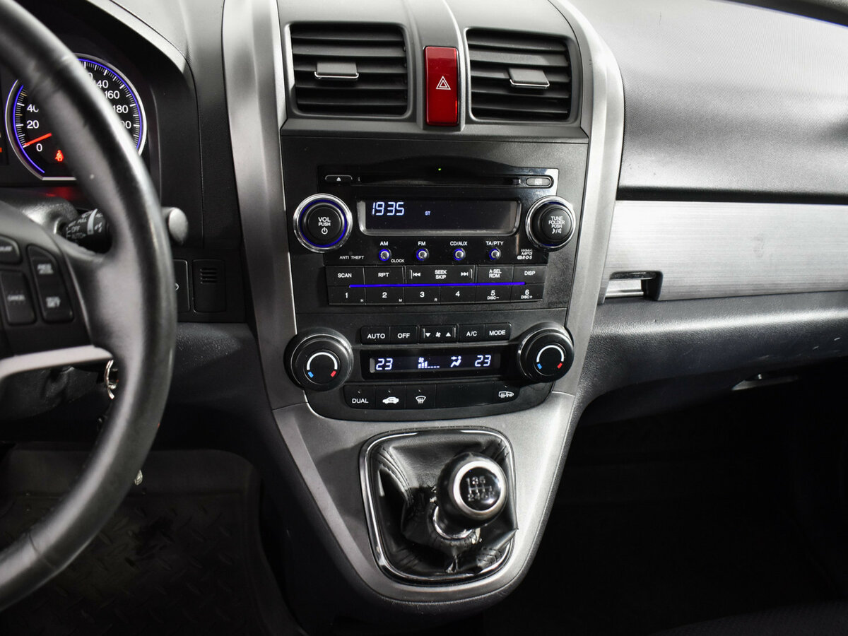 Honda CR-V 2007 года с пробегом. Фото: #17