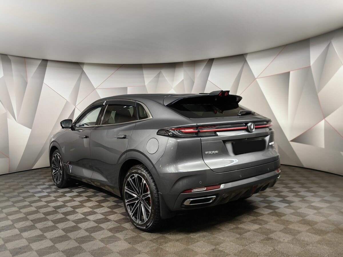 Б/У Чанган УНИ-К 2022 года. Фото: #3