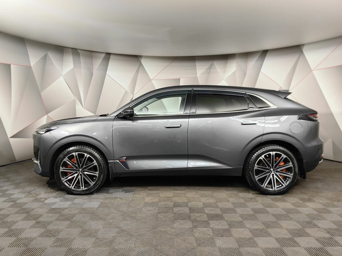 Б/У Чанган УНИ-К 2022 года. Фото: #4