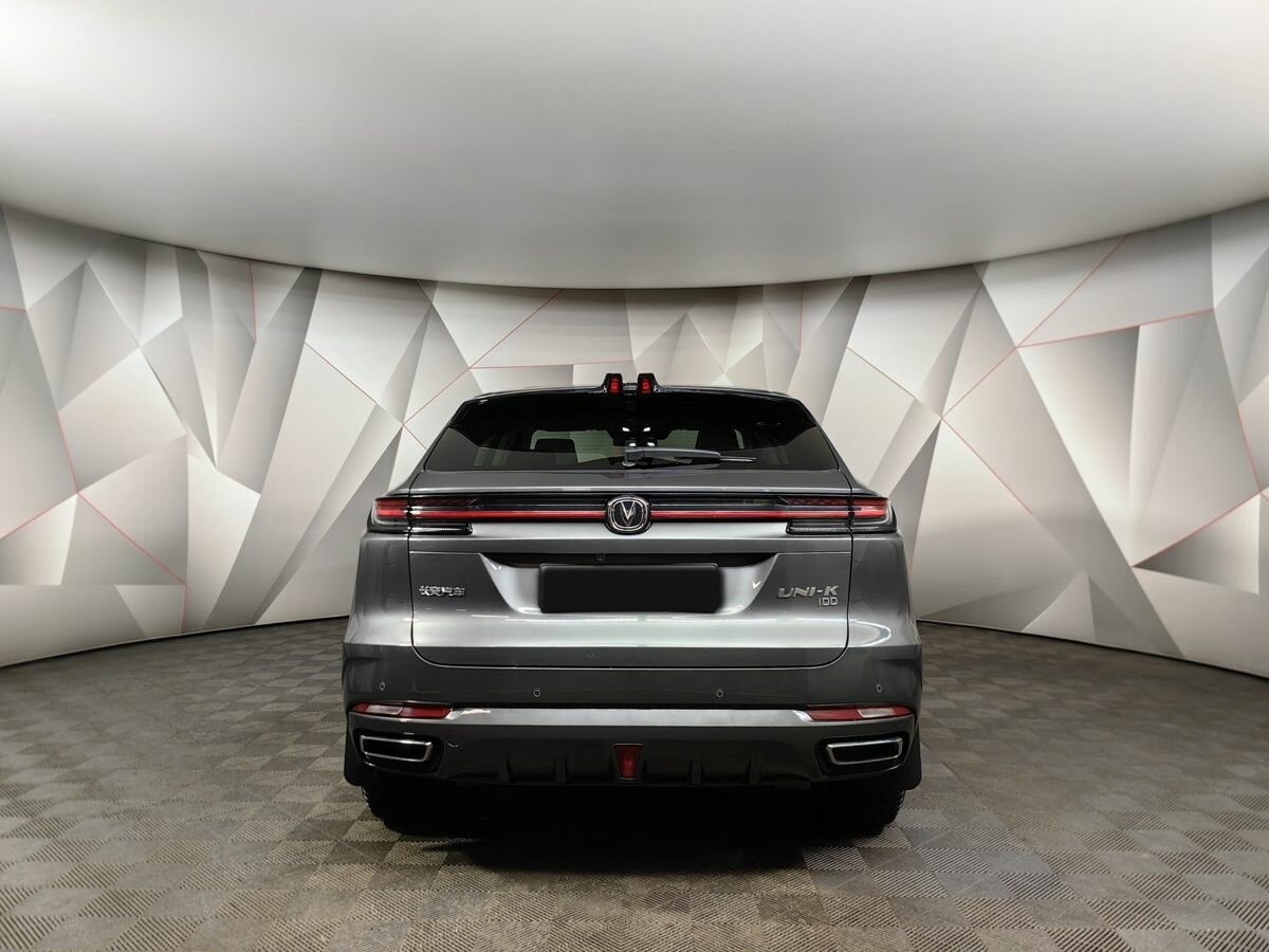 Б/У Чанган УНИ-К 2022 года. Фото: #7