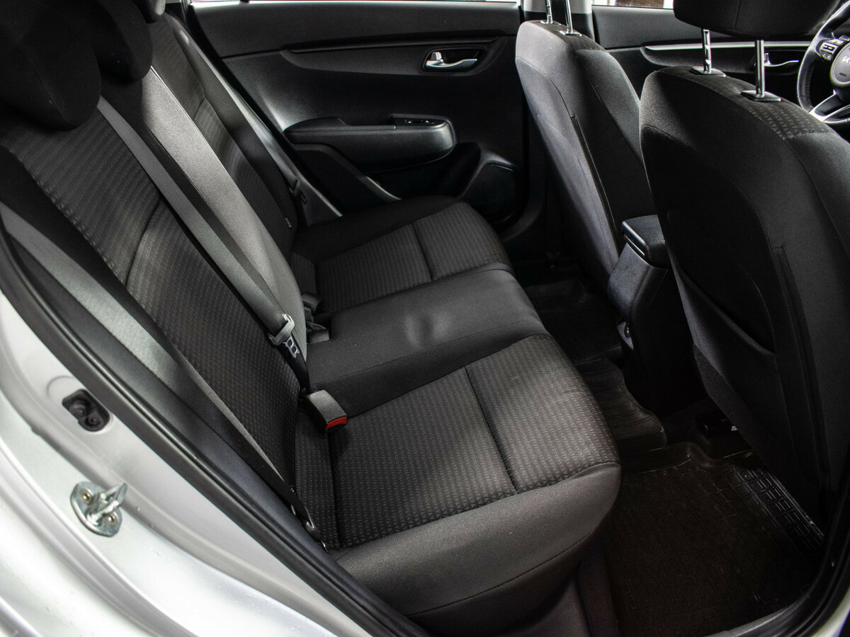 Kia Rio 2021 года с пробегом. Фото: #8