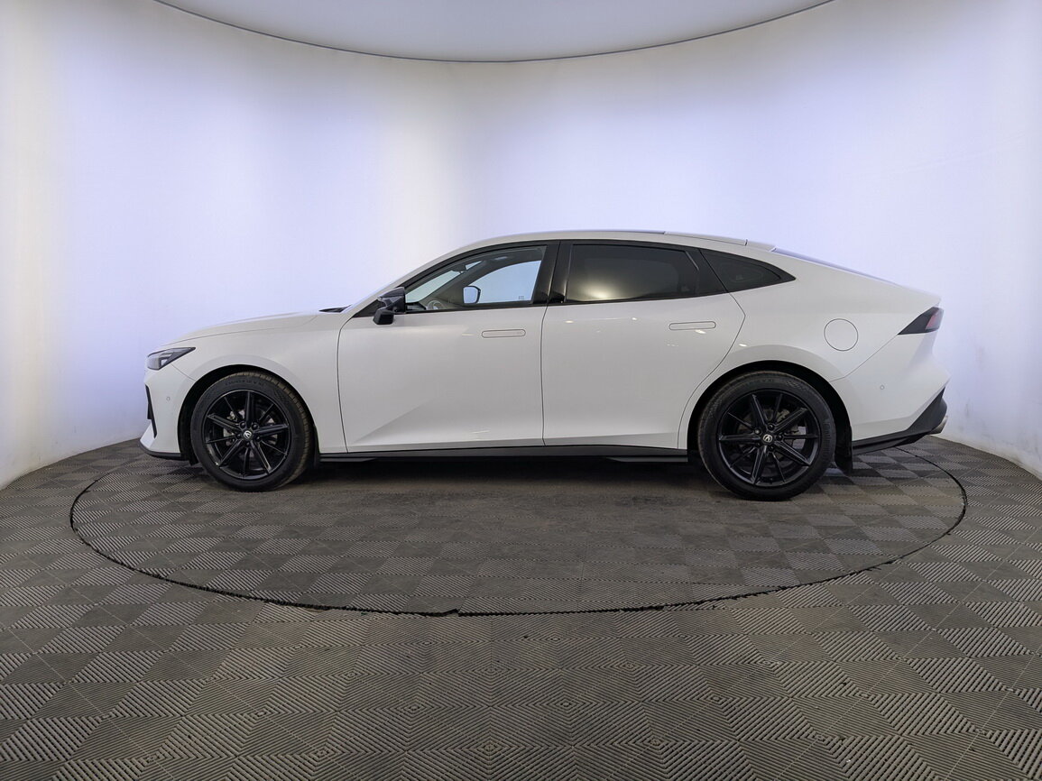 Changan UNI-V 2023 года с пробегом. Фото: #7