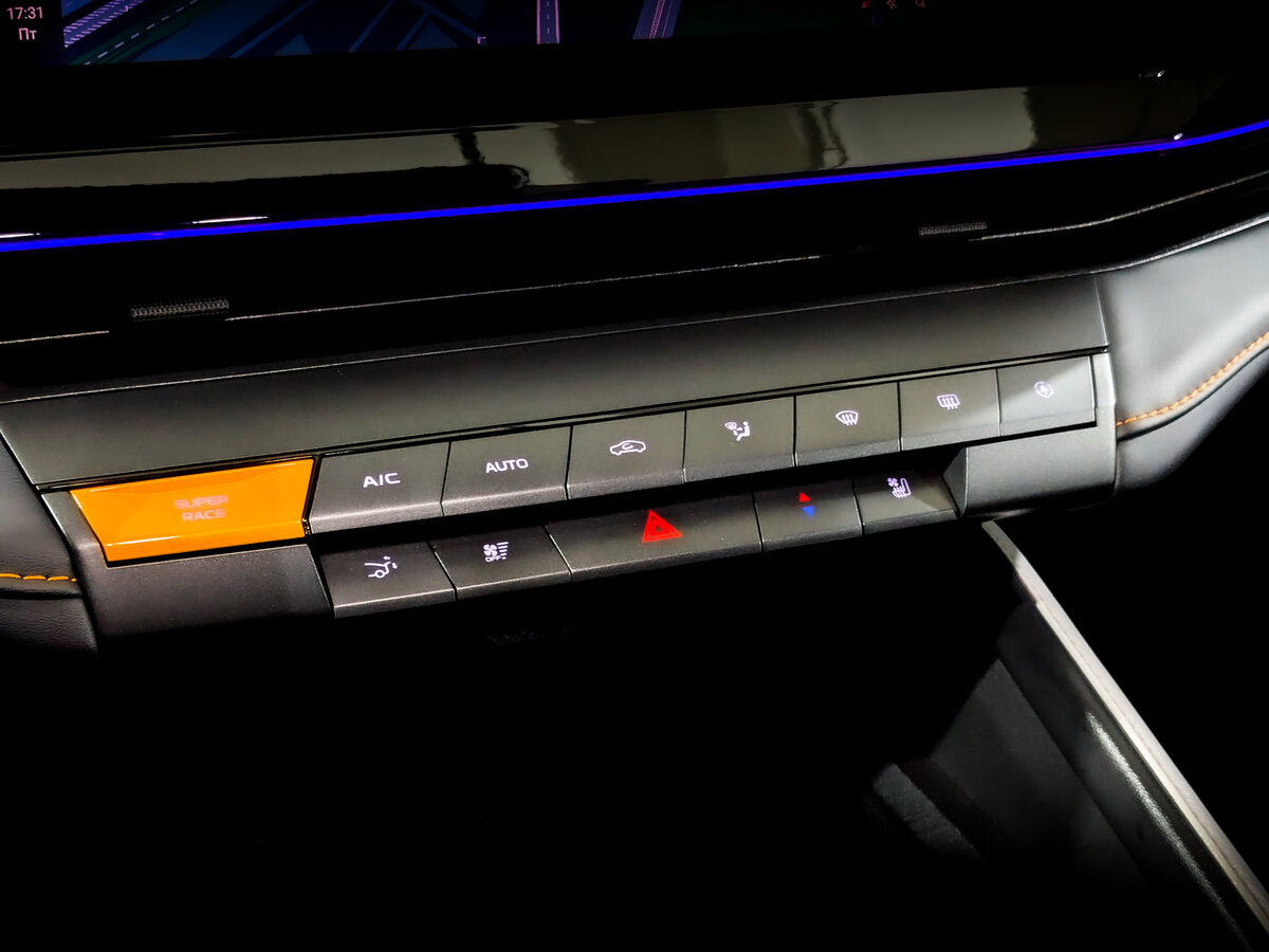 Б/У Чанган УНИ-В 2023 года. Фото: #27