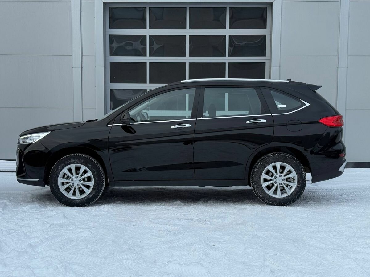 Haval M6 2024 года с пробегом. Фото: #1