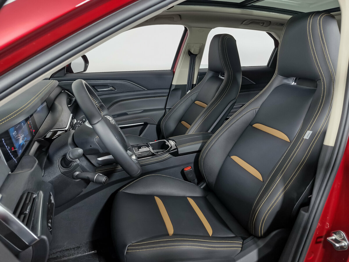 FAW Bestune T77 2024 года с пробегом. Фото: #10