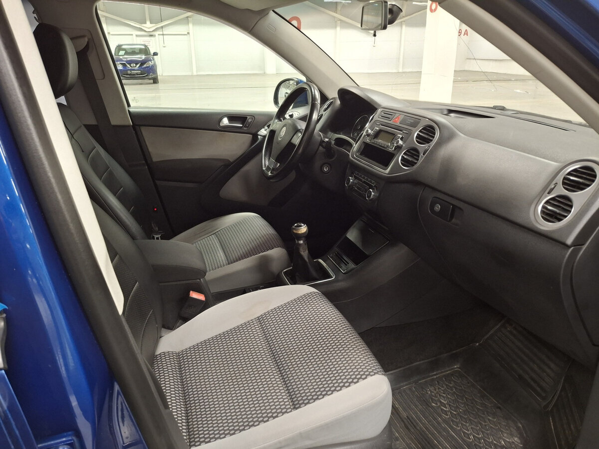 Б/У Фольксваген Тигуан 2010 года. Фото: #10