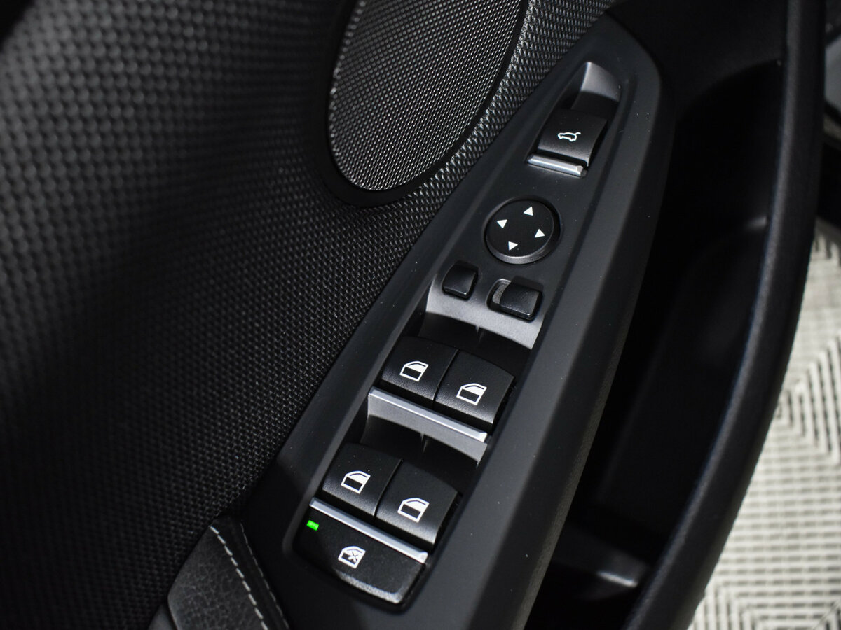 Б/У БМВ Икс4 2015 года. Фото: #15