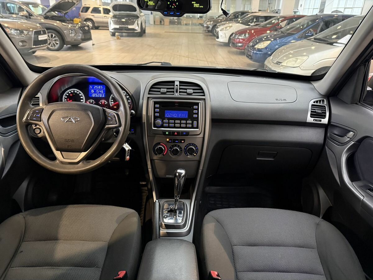 Chery Tiggo (T11) 2015 года с пробегом. Фото: #8