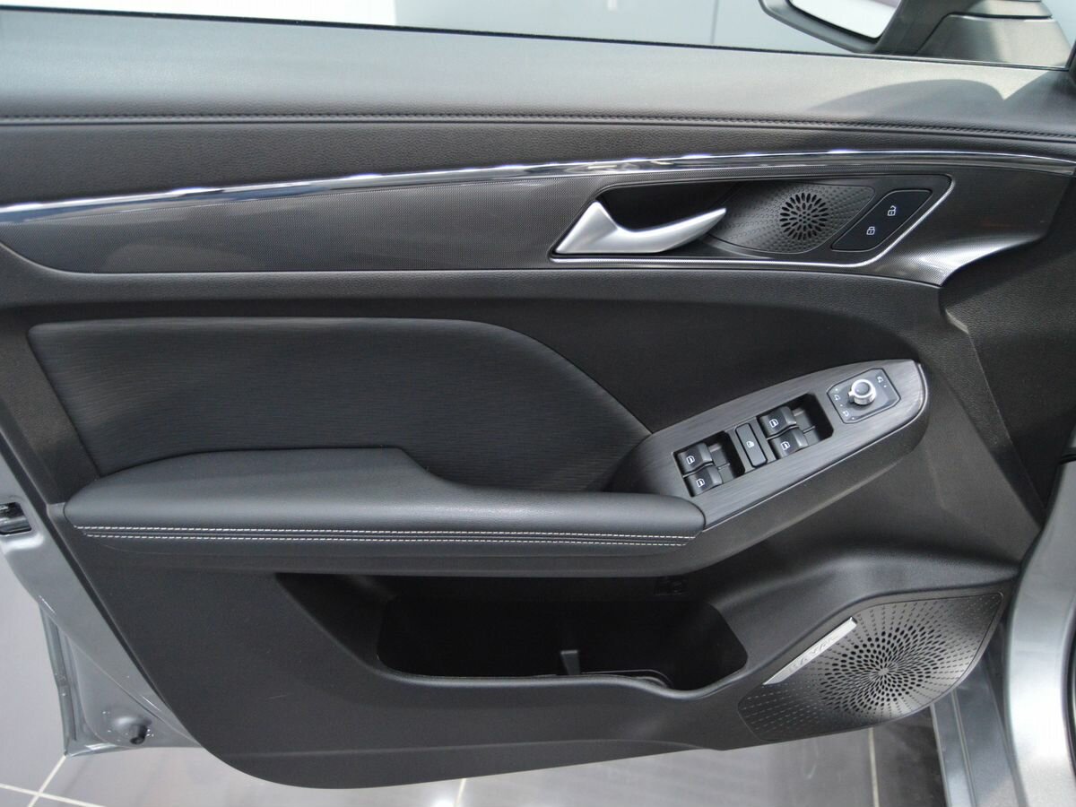 Б/У Хавал Джолион 2023 года. Фото: #13