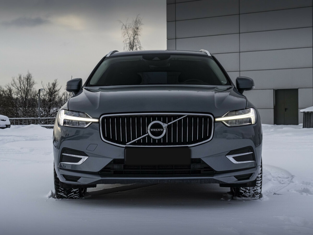 Volvo XC60 2019 года с пробегом. Фото: #1