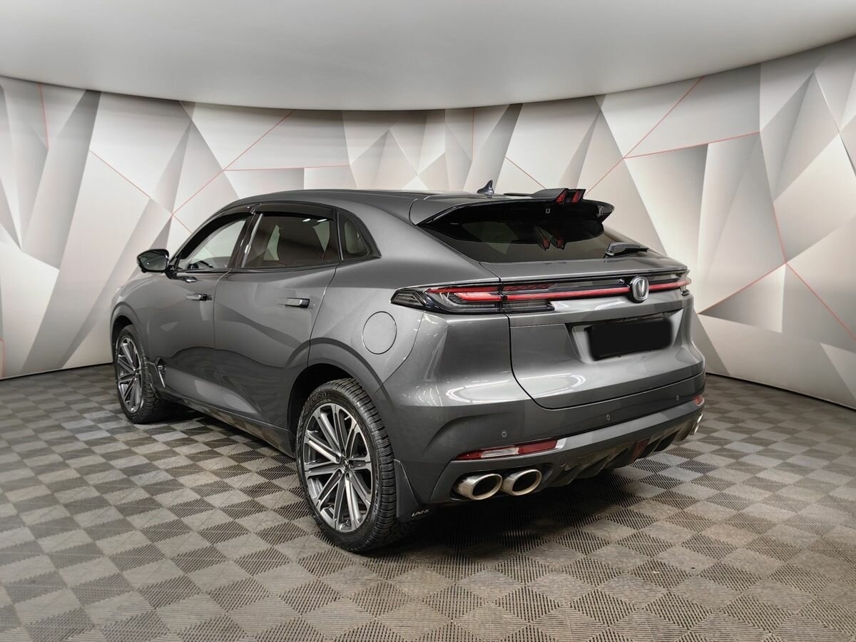 Б/У Чанган УНИ-К 2022 года. Фото: #3