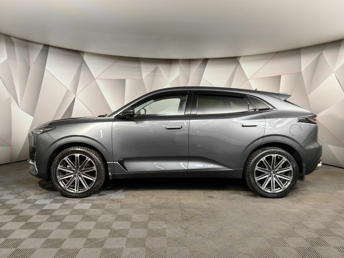 Б/У Чанган УНИ-К 2022 года. Фото: #4