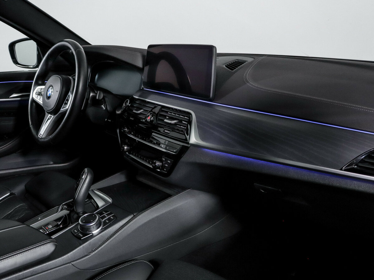 BMW 5 серии 2022 года с пробегом. Фото: #6