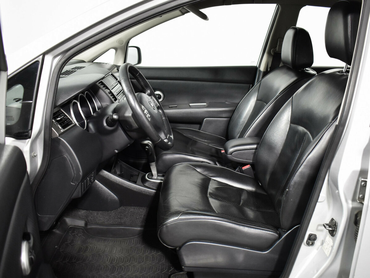 Б/У Ниссан Тиида 2008 года. Фото: #9