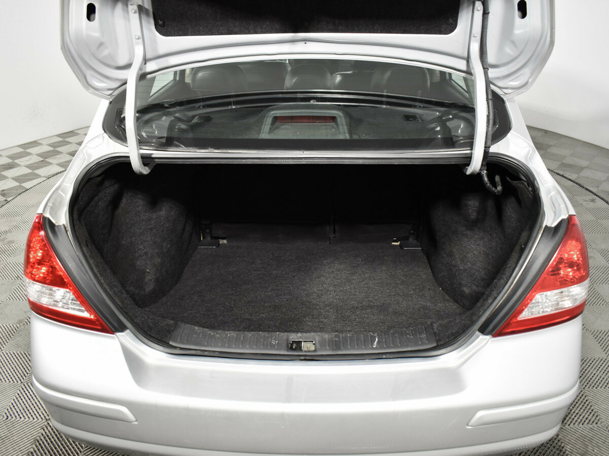 Б/У Ниссан Тиида 2008 года. Фото: #18