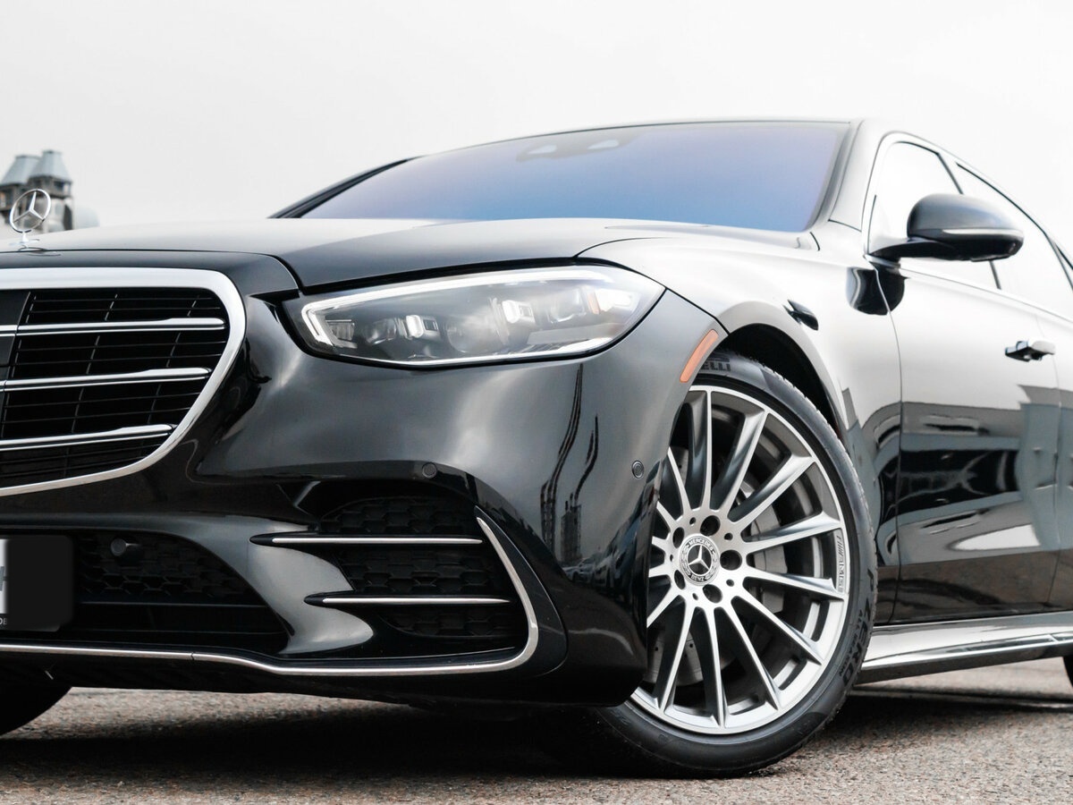 Б/У Мерседес-Бенц С-Класс 2021 года. Фото: #2