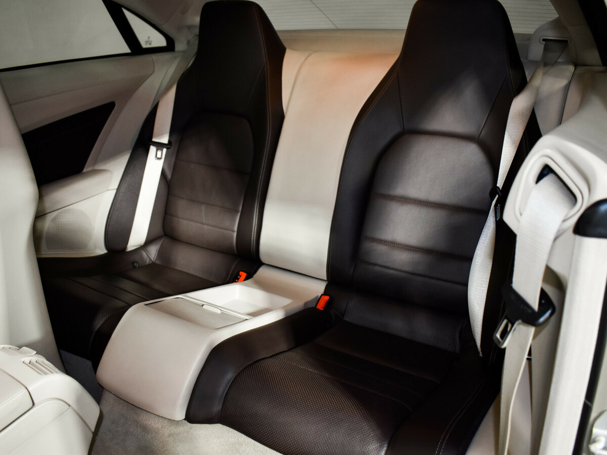 Mercedes-Benz E-Класс 2016 года с пробегом. Фото: #10