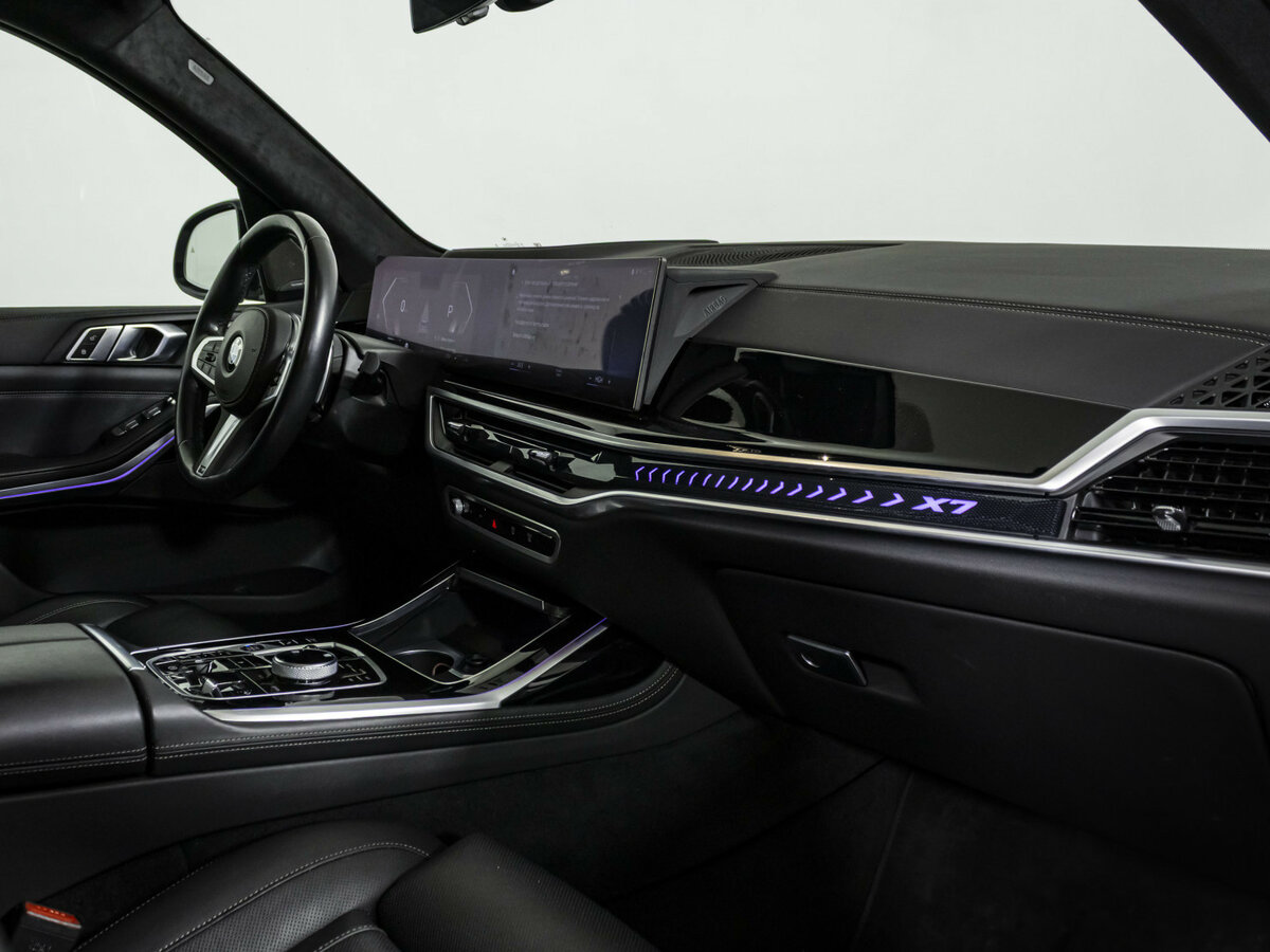 BMW X7 2022 года с пробегом. Фото: #7