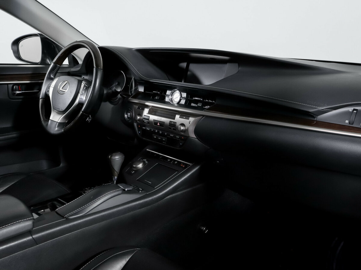 Lexus ES 2012 года с пробегом. Фото: #8